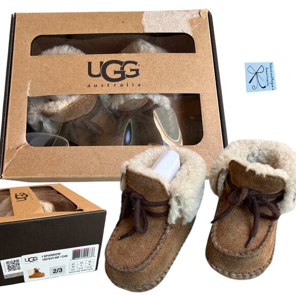Ugg Australia Sparrow Booties Baby Sz 2/3 - Picture 1 of 10